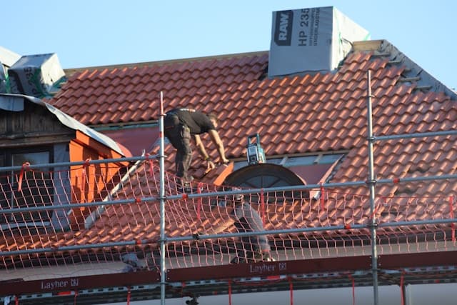 Telhado em Curitiba - trabalho profissional de telhado especializado
